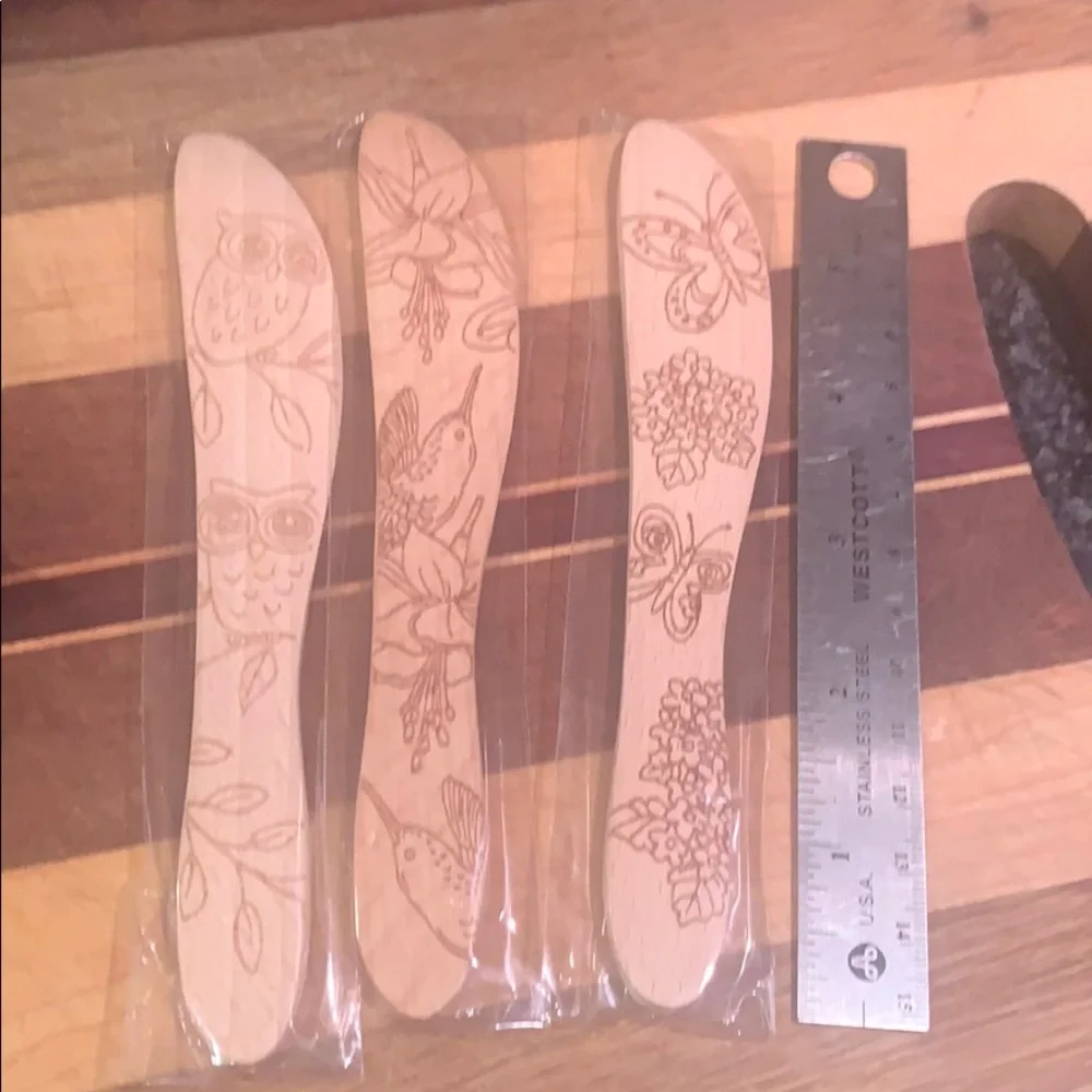 Set of 3 decorative wooden cheese spreaders flowers birds and owls